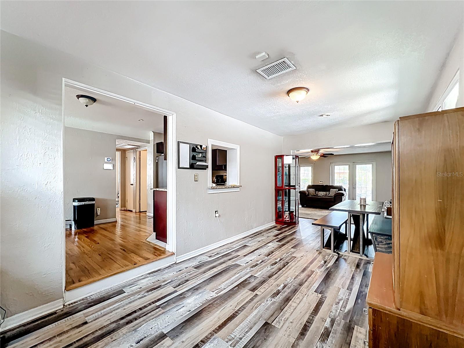 Image 10 of 53 For 5110 8th Avenue N