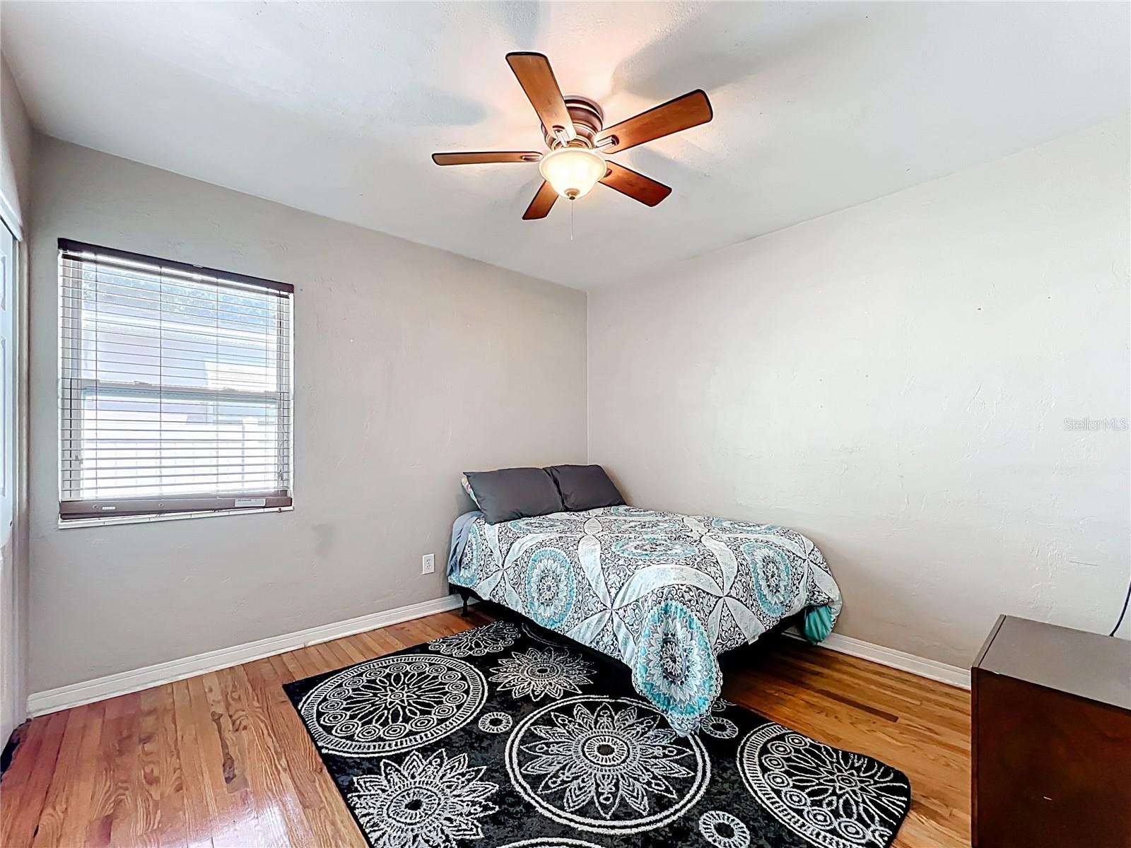 Image 15 of 53 For 5110 8th Avenue N