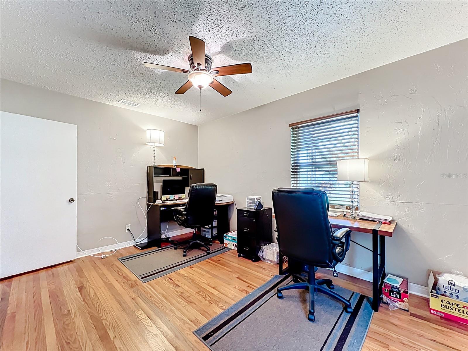 Image 21 of 53 For 5110 8th Avenue N