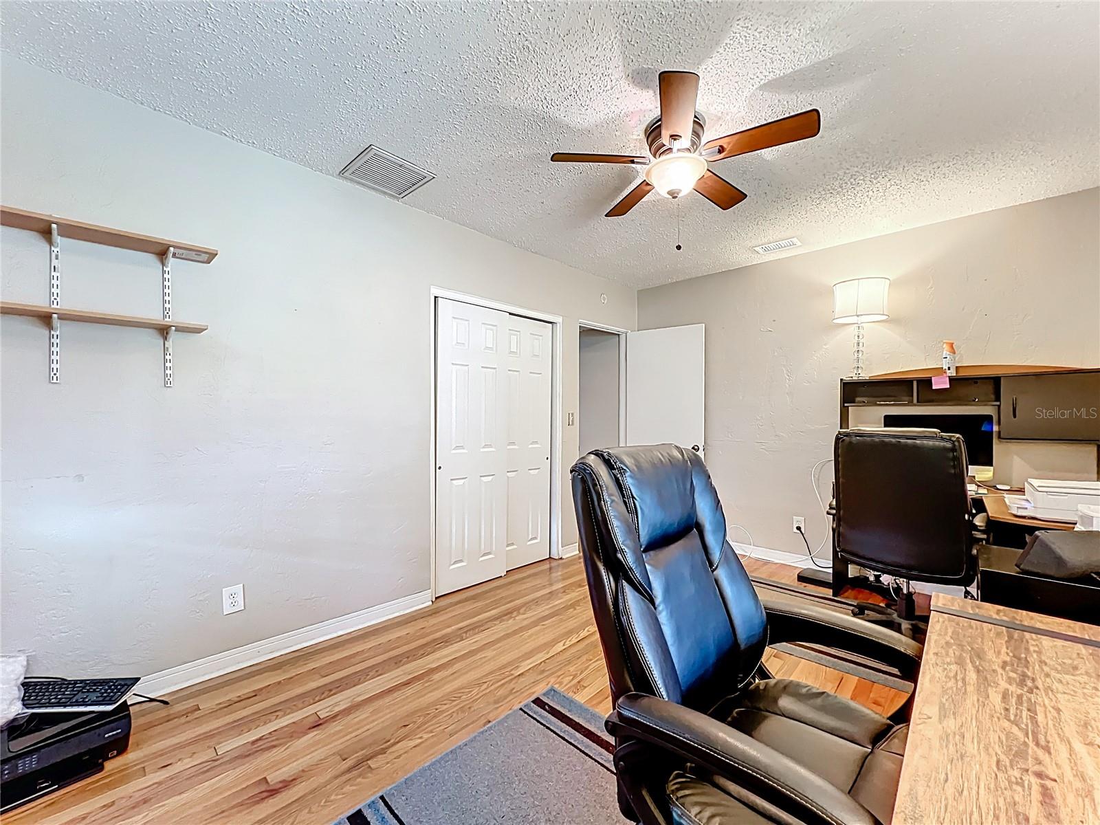 Image 22 of 53 For 5110 8th Avenue N