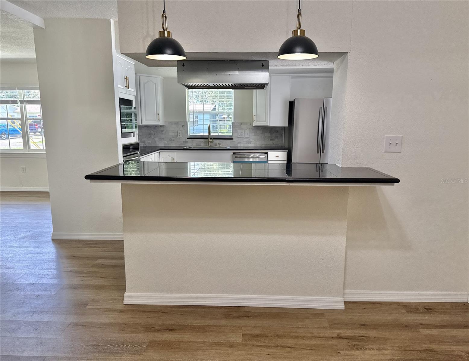 Image 11 of 40 For 6675 56th Avenue N