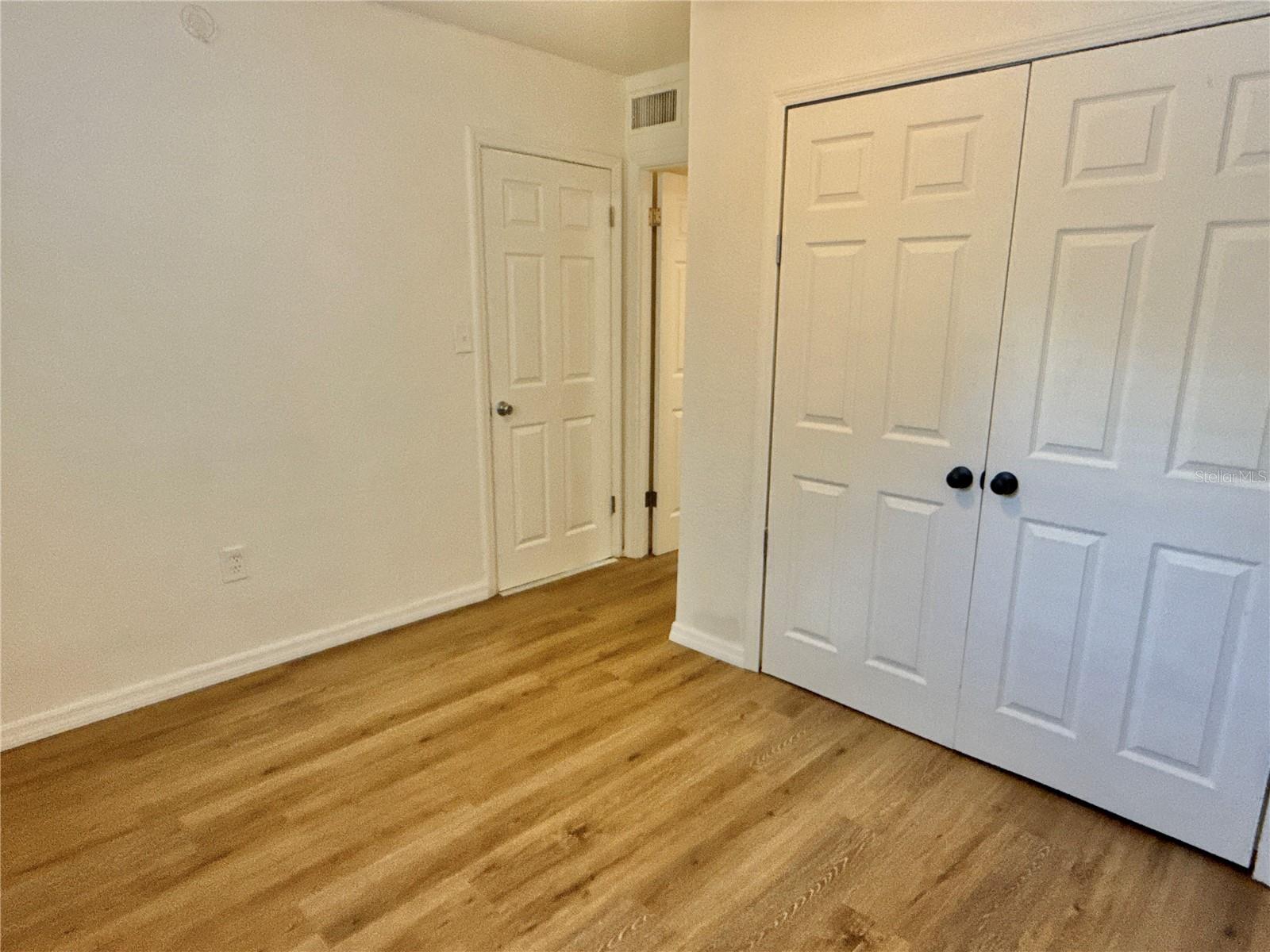 Image 15 of 40 For 6675 56th Avenue N