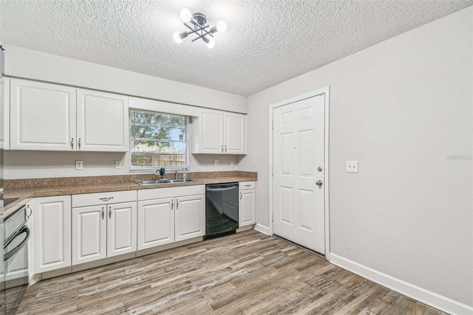 Image 10 of 56 For 5835 & 5839 12th Street