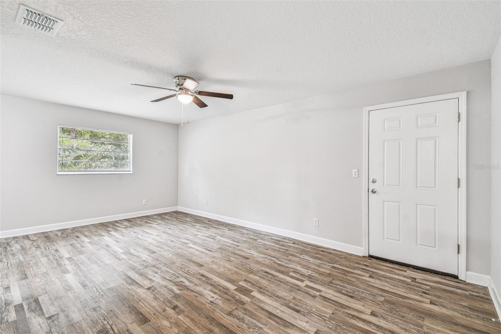 Image 20 of 56 For 5835 & 5839 12th Street