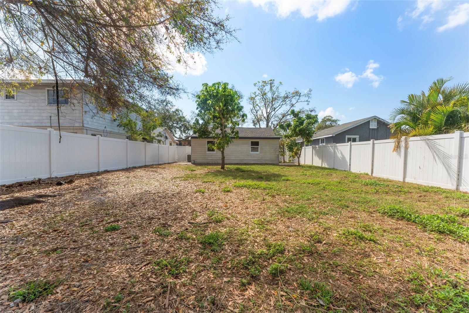 Image 24 of 27 For 3457 50th Avenue N