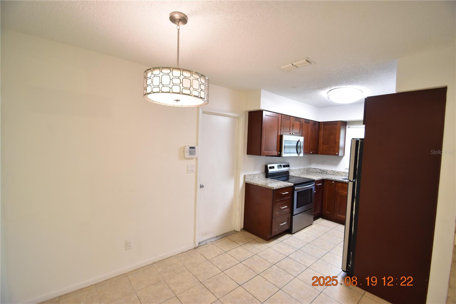 Image 15 of 37 For 11109 50th Street