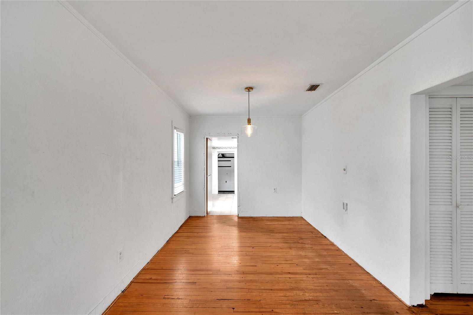 Image 13 of 53 For 11718 N Ola Ave