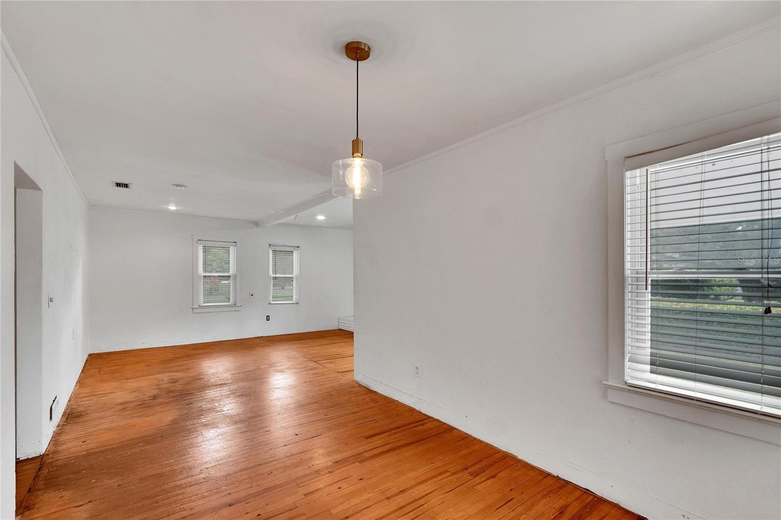 Image 14 of 53 For 11718 N Ola Ave