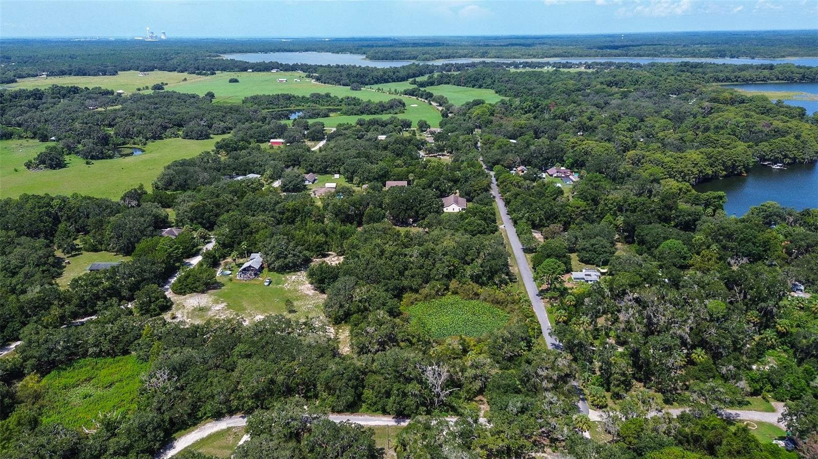 Image 6 of 22 For 8601 Bass Lake Road 12