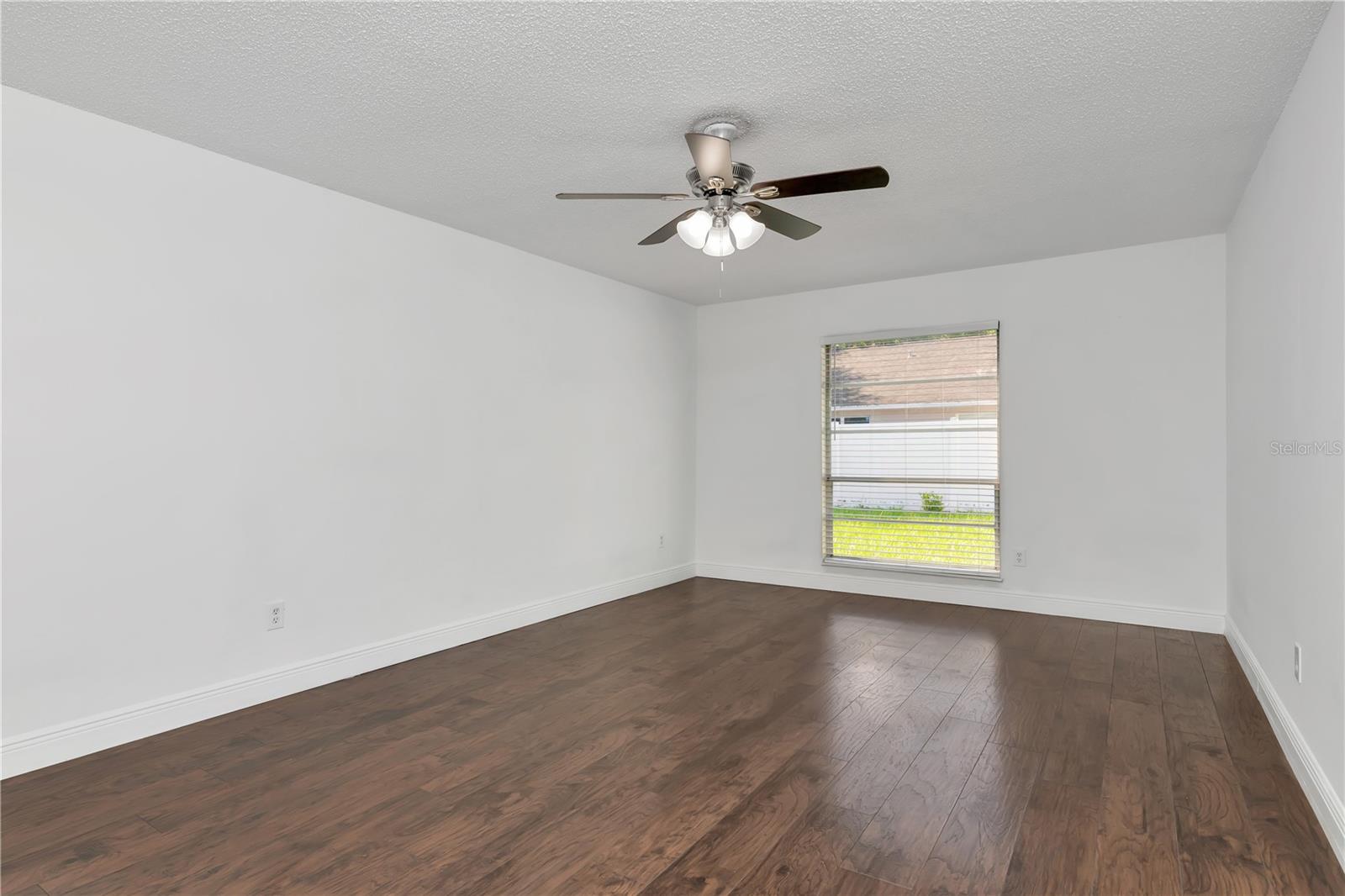 Image 17 of 36 For 5808 Silver Moon Avenue