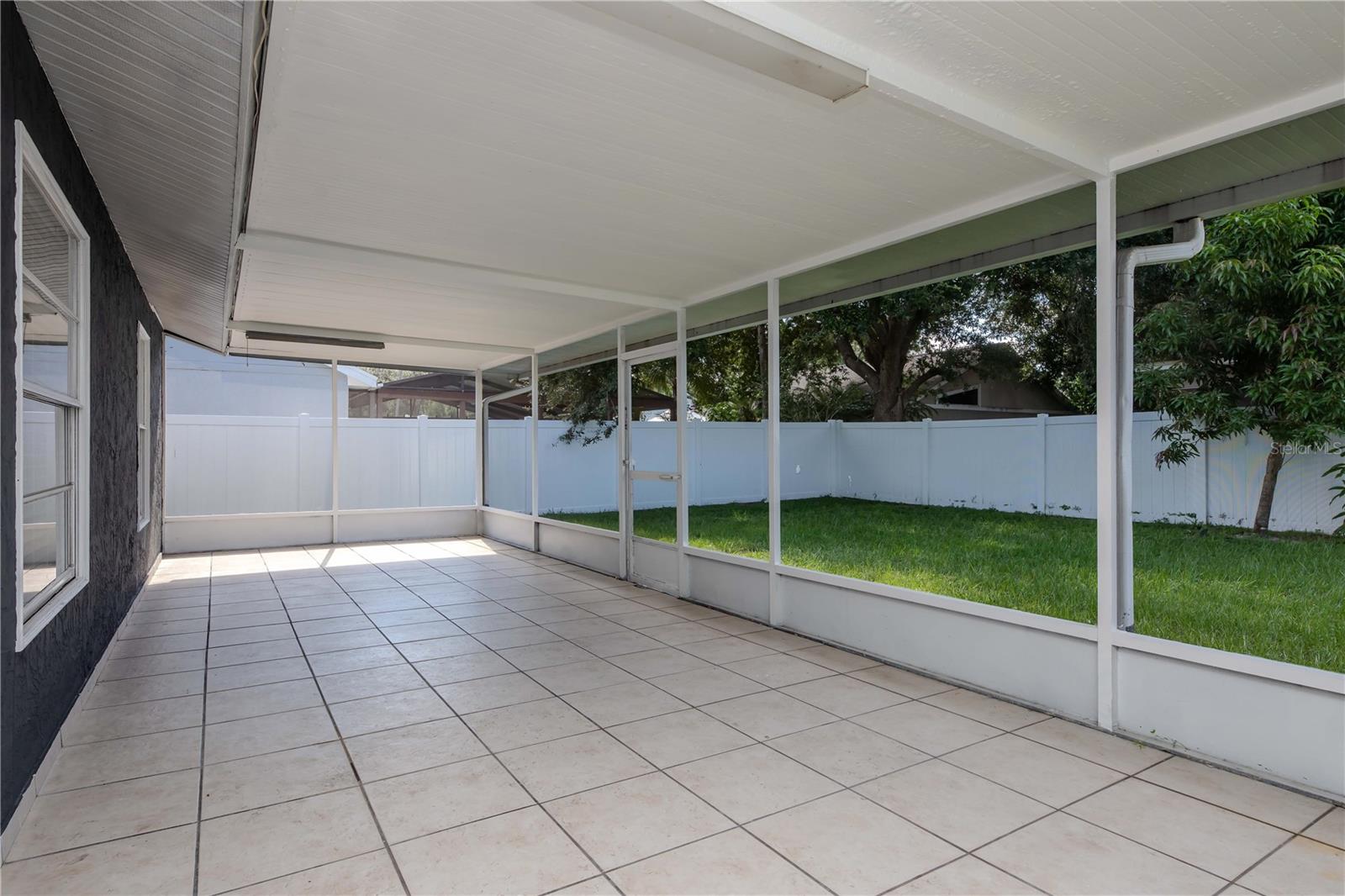 Image 27 of 36 For 5808 Silver Moon Avenue