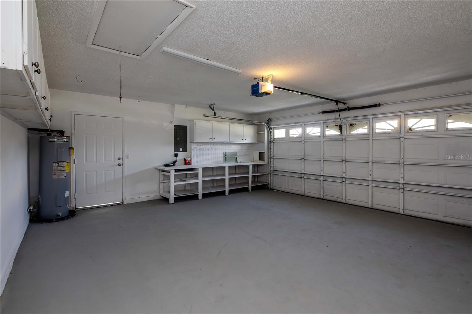 Image 31 of 36 For 5808 Silver Moon Avenue