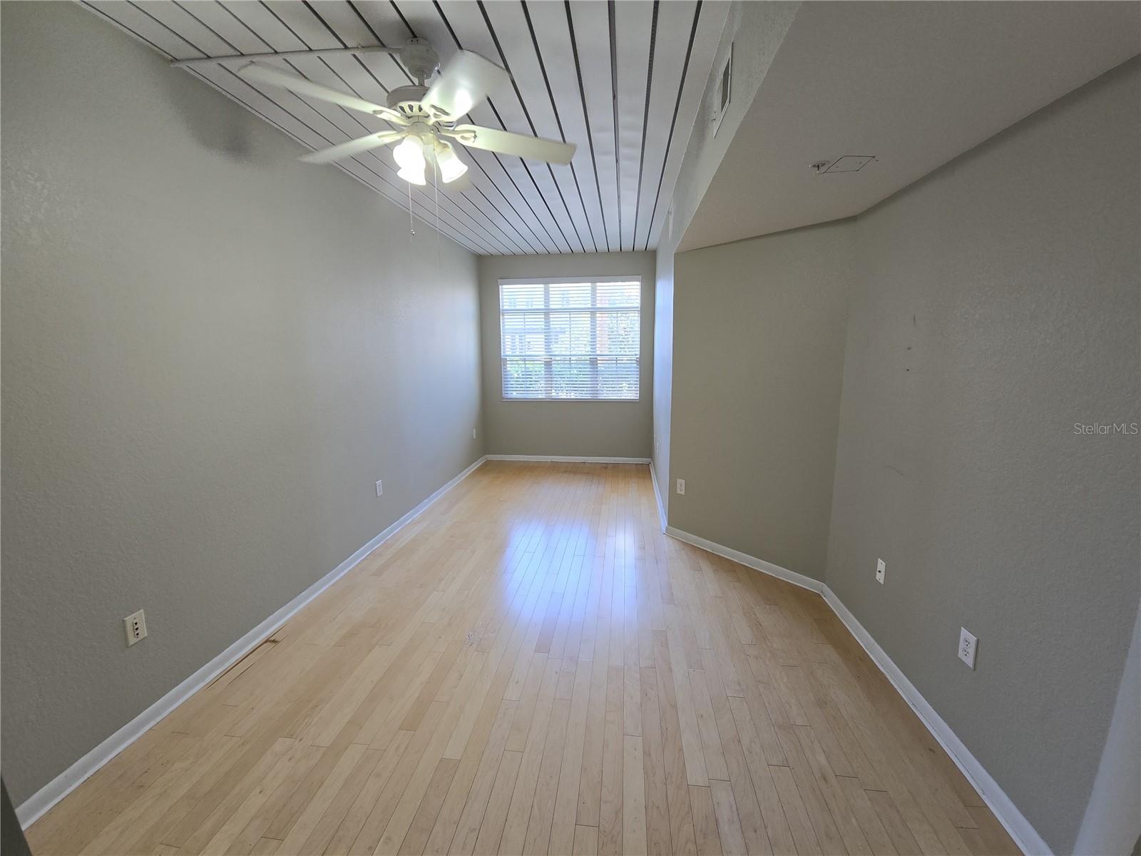 Image 5 of 16 For 2331 Horatio Avenue 612