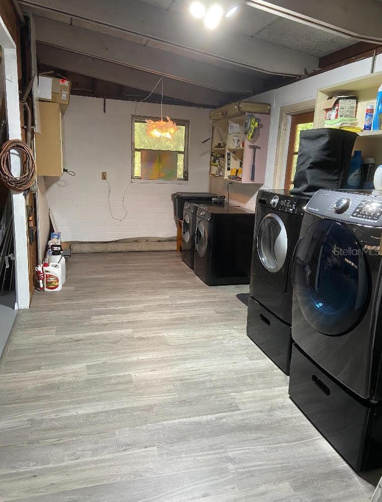 Image 20 of 32 For 813 22nd Street