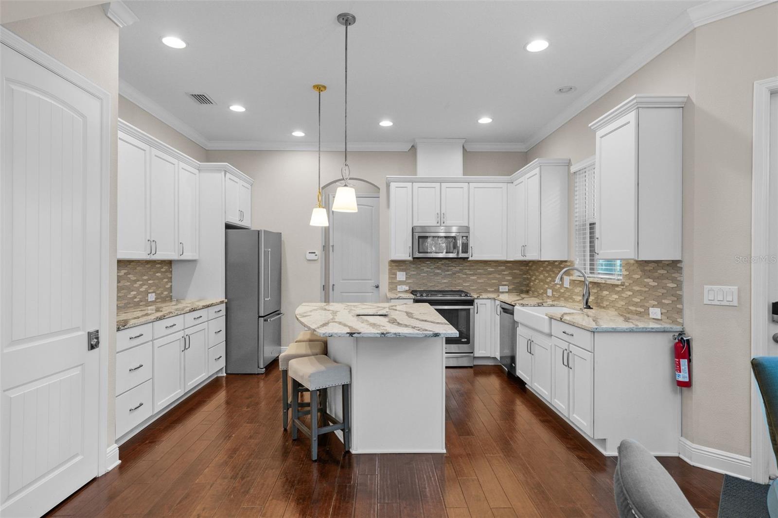 Image 9 of 73 For 214 Habana Avenue 1