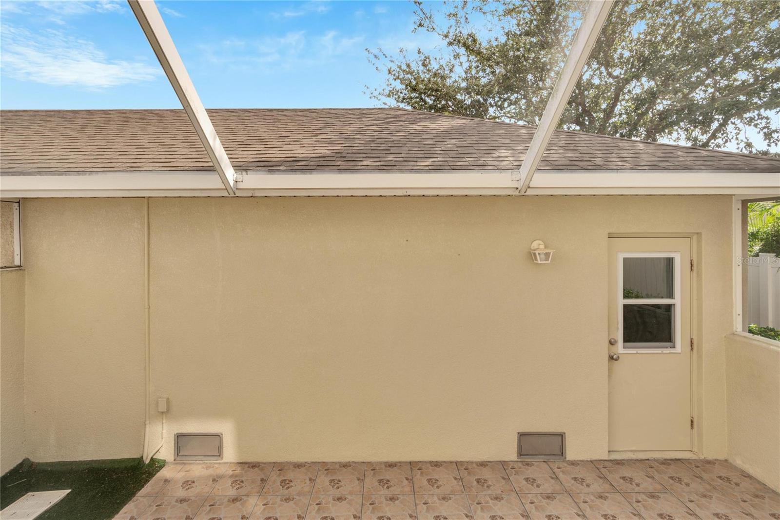 Image 11 of 64 For 7322 Trask Street