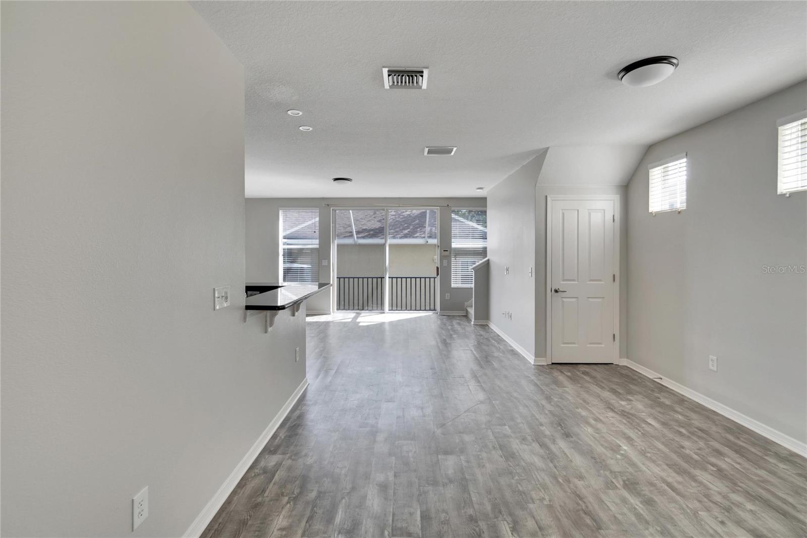 Image 13 of 64 For 7322 Trask Street