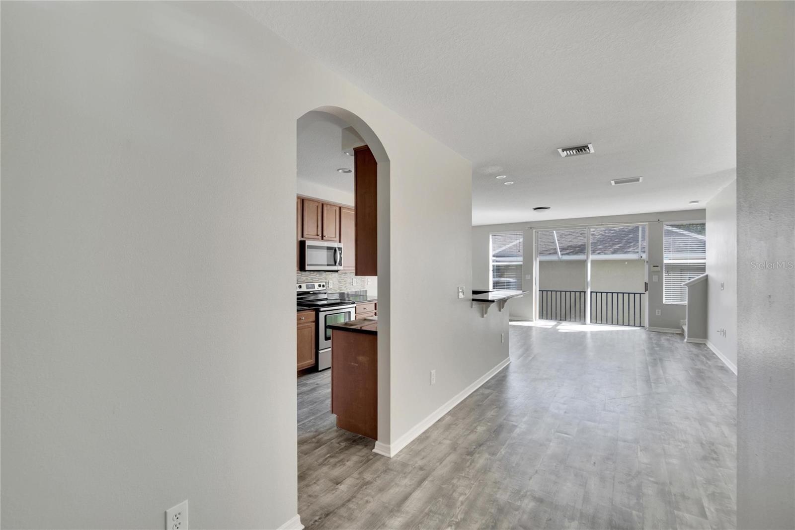 Image 14 of 64 For 7322 Trask Street