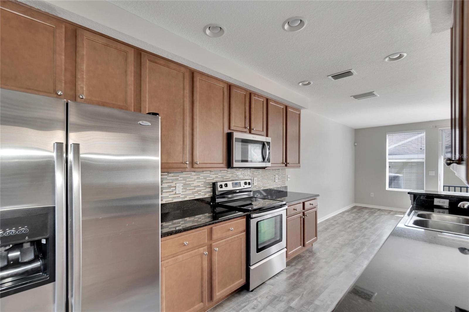 Image 15 of 64 For 7322 Trask Street