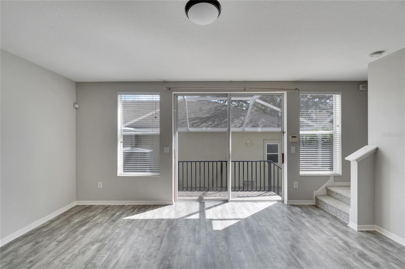 Image 29 of 64 For 7322 Trask Street