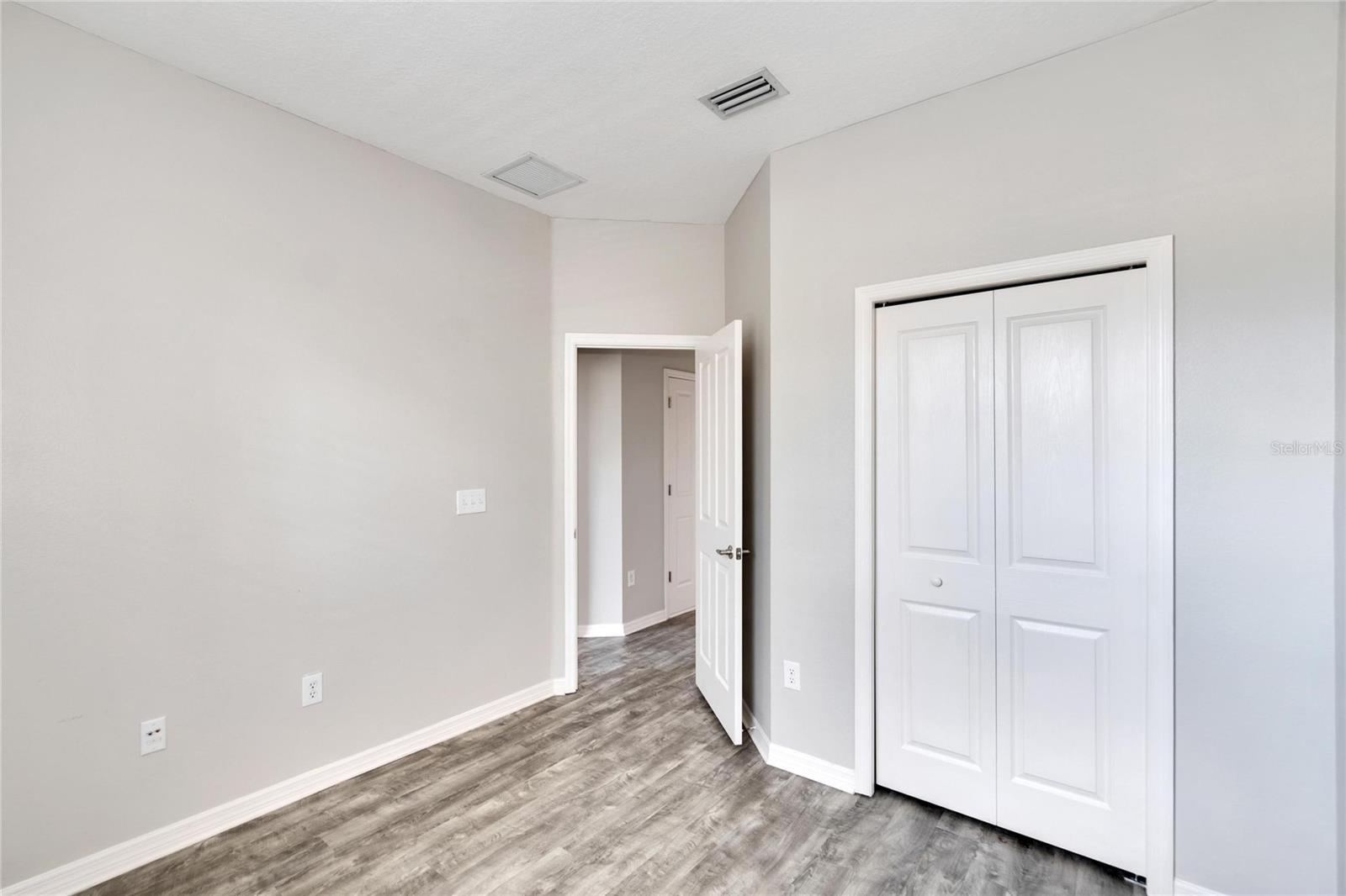 Image 42 of 64 For 7322 Trask Street
