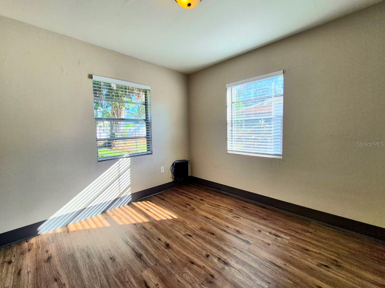 Image 18 of 29 For 1725 Arch Street