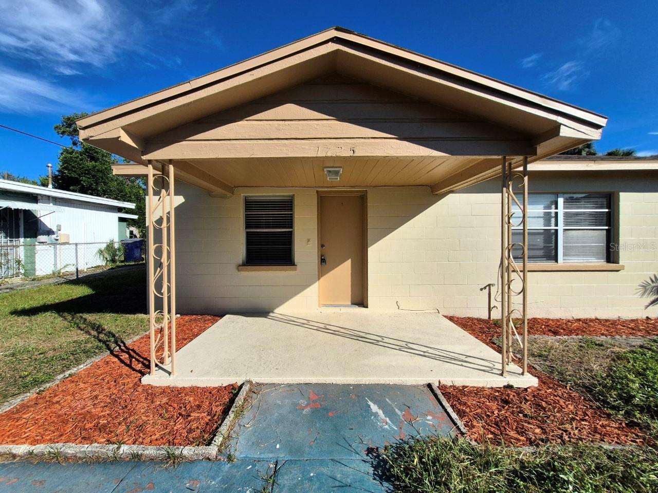 Image 4 of 29 For 1725 Arch Street