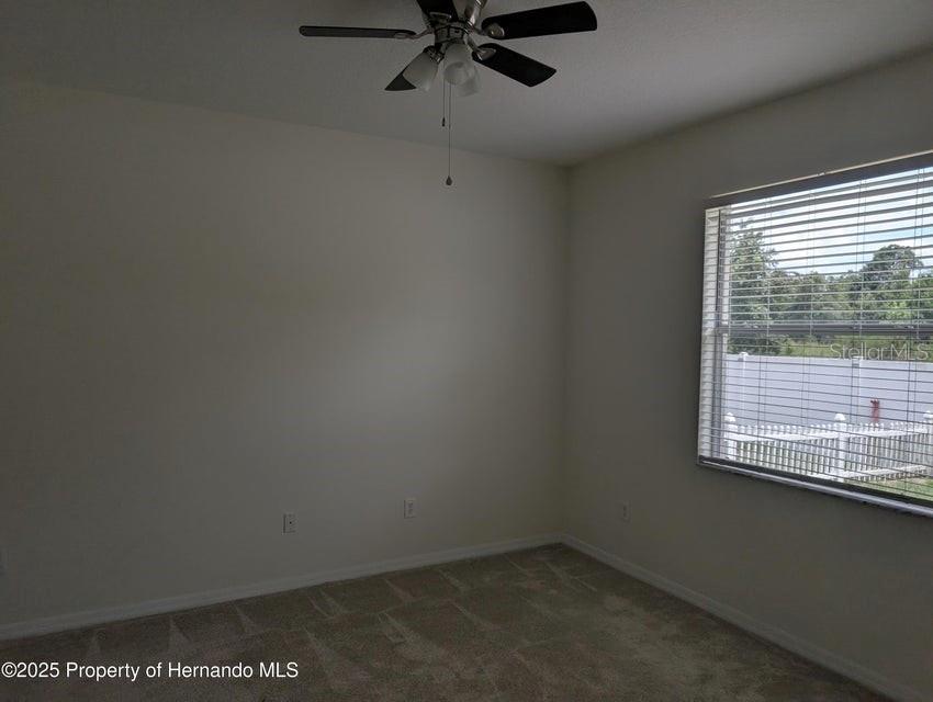 Image 18 of 23 For 109 Fairmont Drive