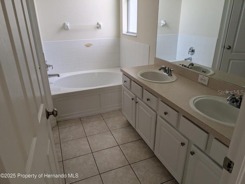 Image 19 of 23 For 109 Fairmont Drive