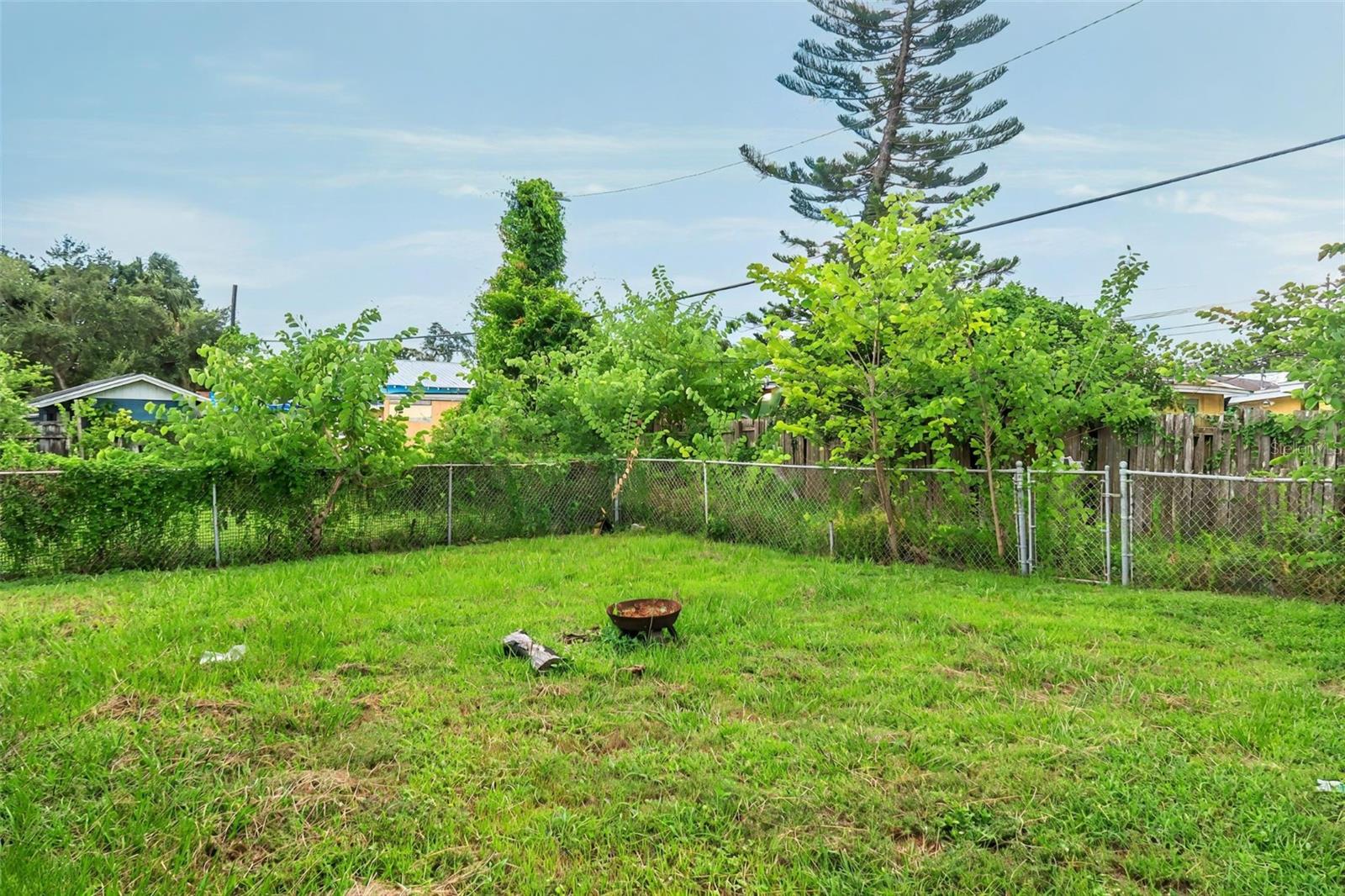Image 12 of 24 For 2413 Corrine Street