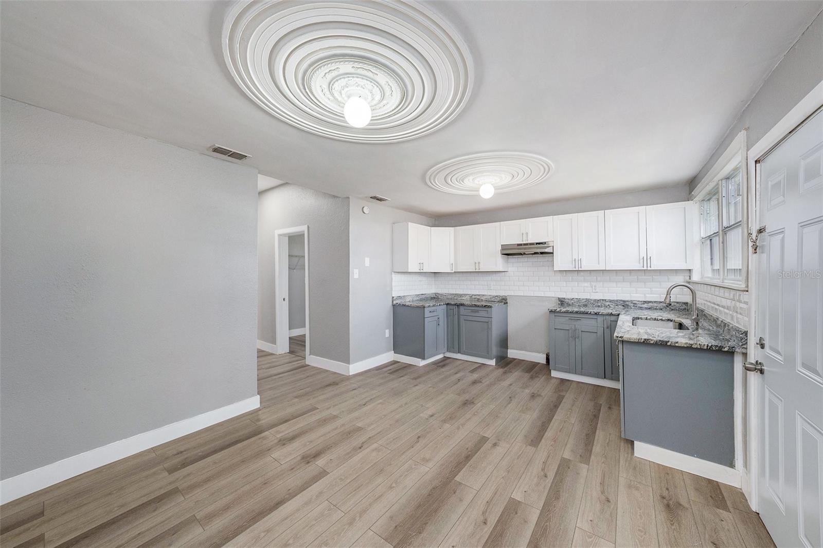 Image 10 of 23 For 2920 17th Street