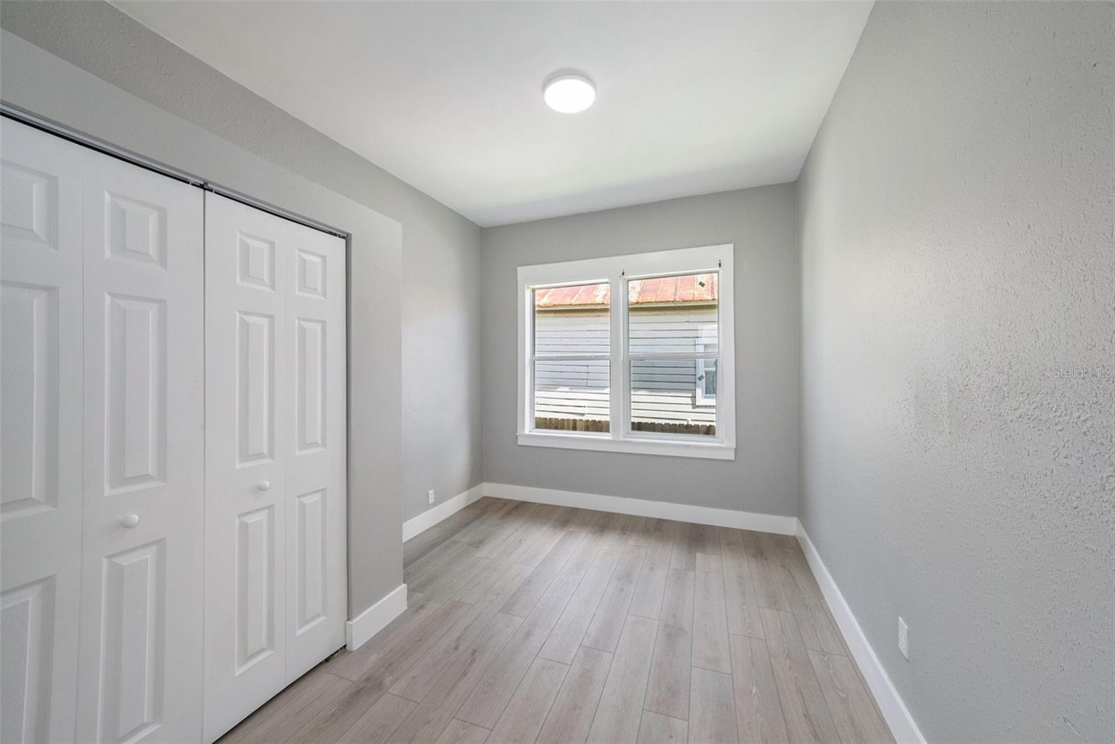 Image 14 of 23 For 2920 17th Street