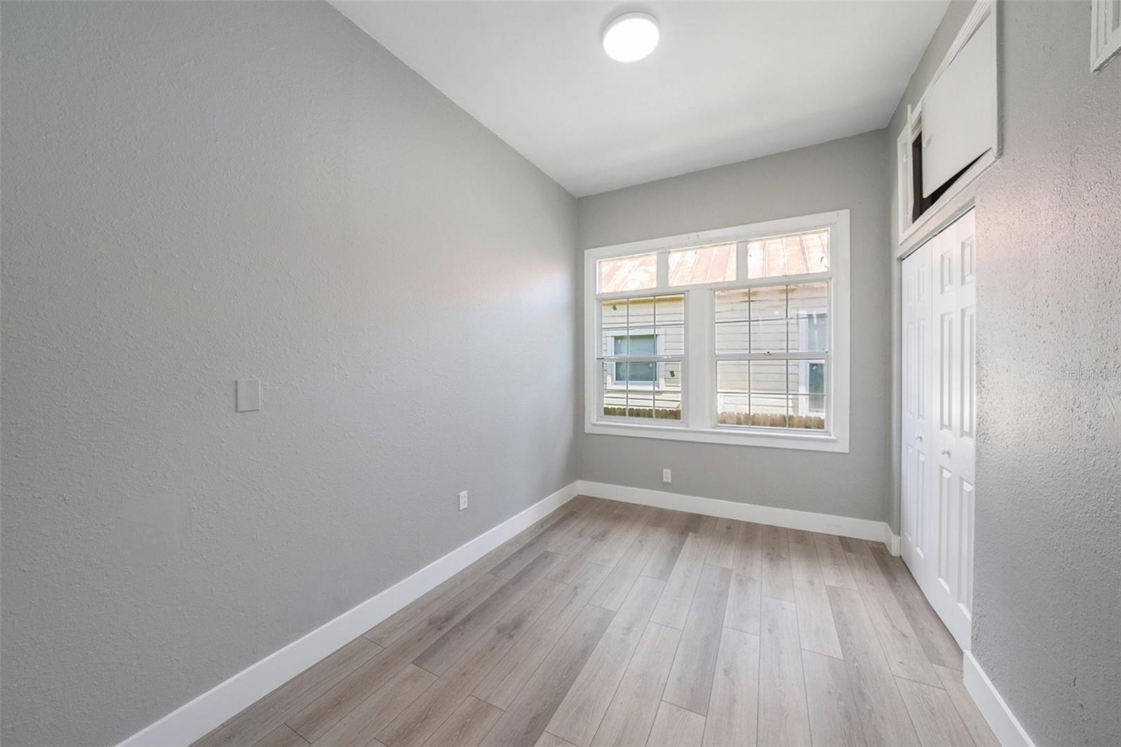 Image 15 of 23 For 2920 17th Street