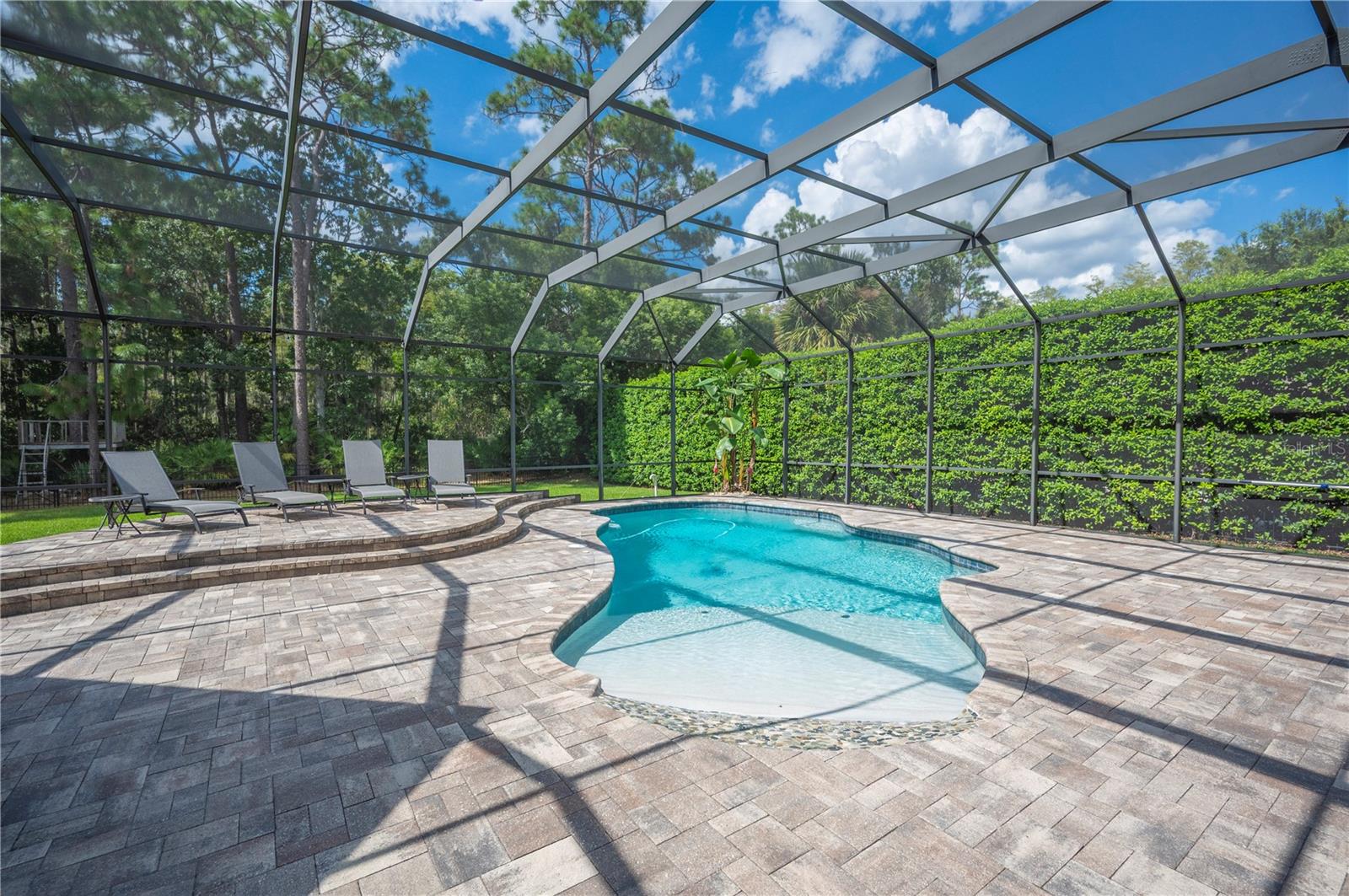 Image 61 of 100 For 3609 Lonzalo Way