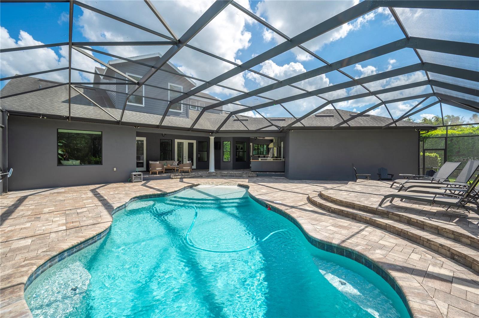 Image 62 of 100 For 3609 Lonzalo Way