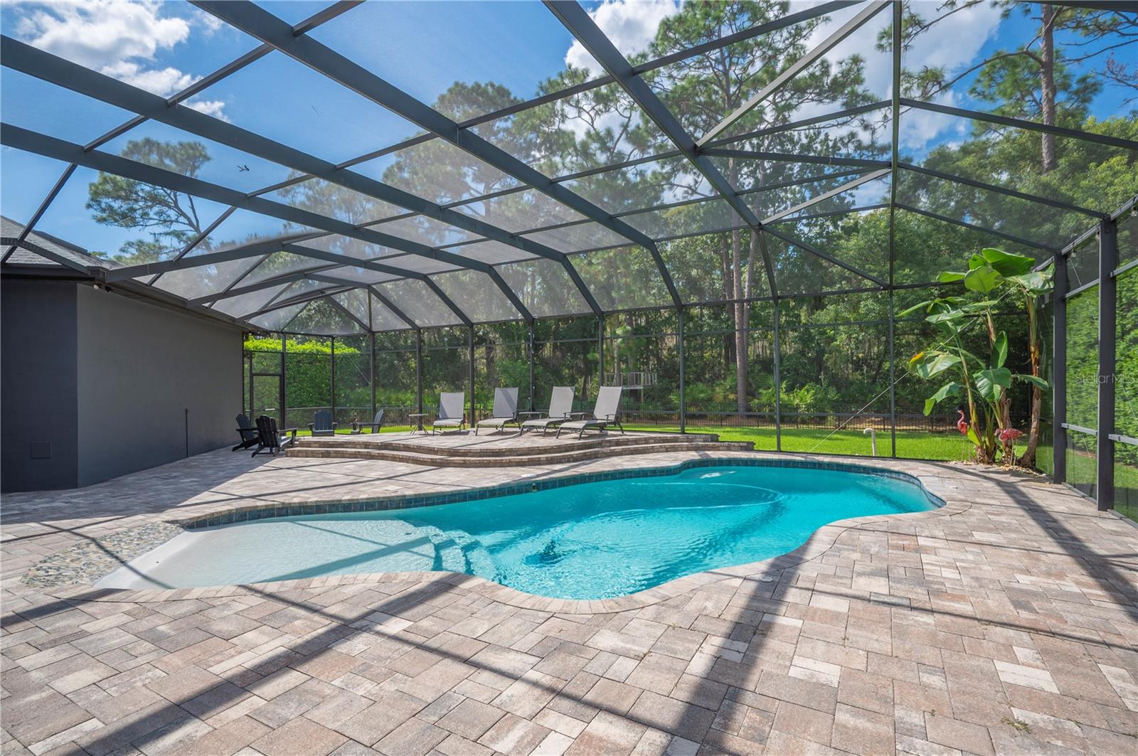 Image 64 of 100 For 3609 Lonzalo Way