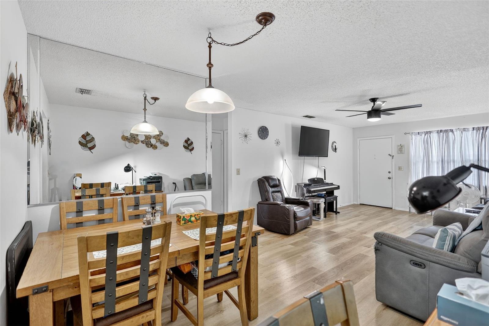 Image 8 of 36 For 5975 Terrace Park Drive N 209