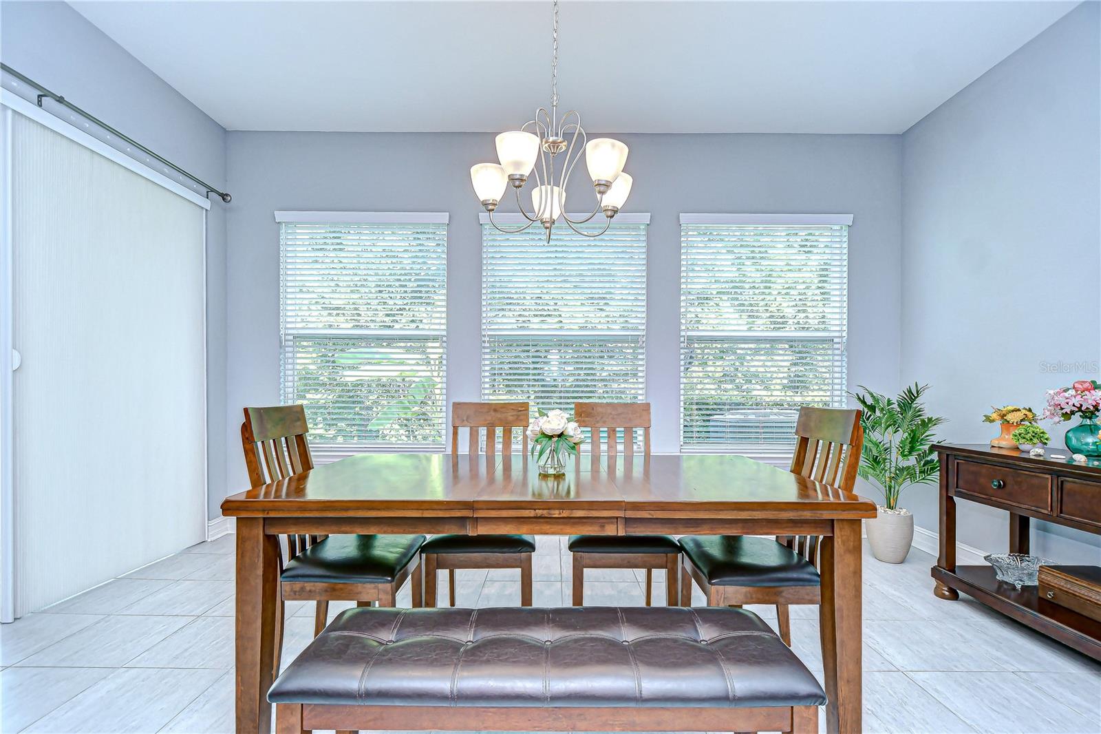 Image 16 of 82 For 13318 Fawn Lily Drive