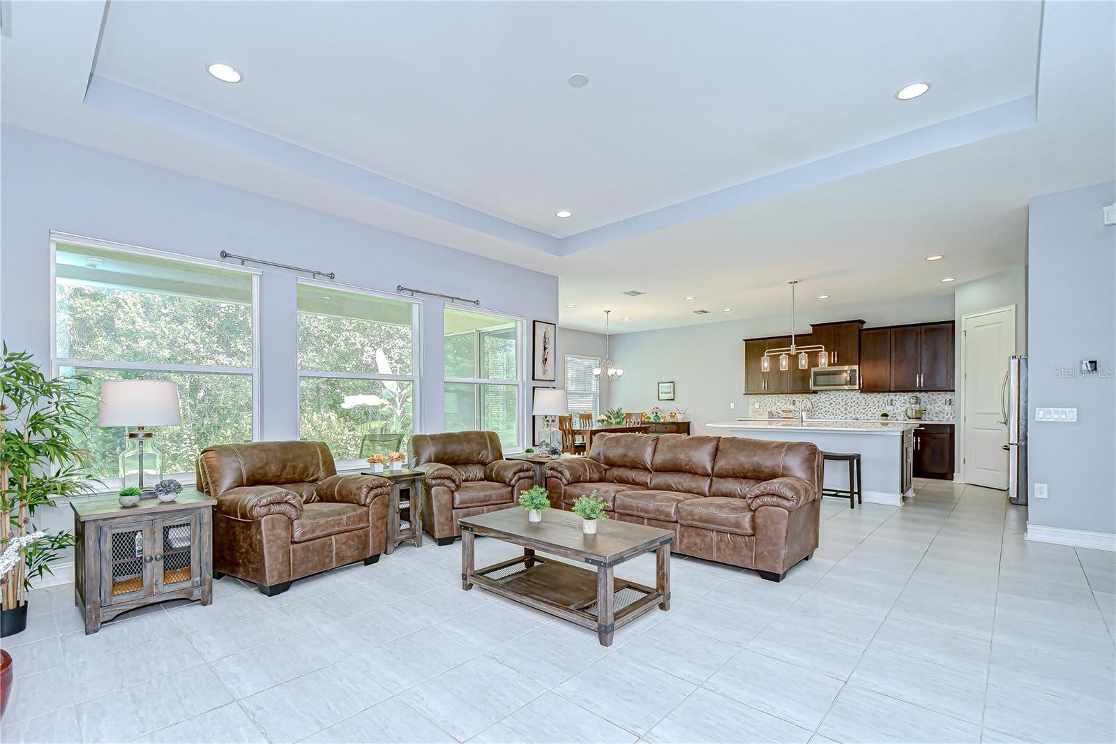 Image 19 of 82 For 13318 Fawn Lily Drive