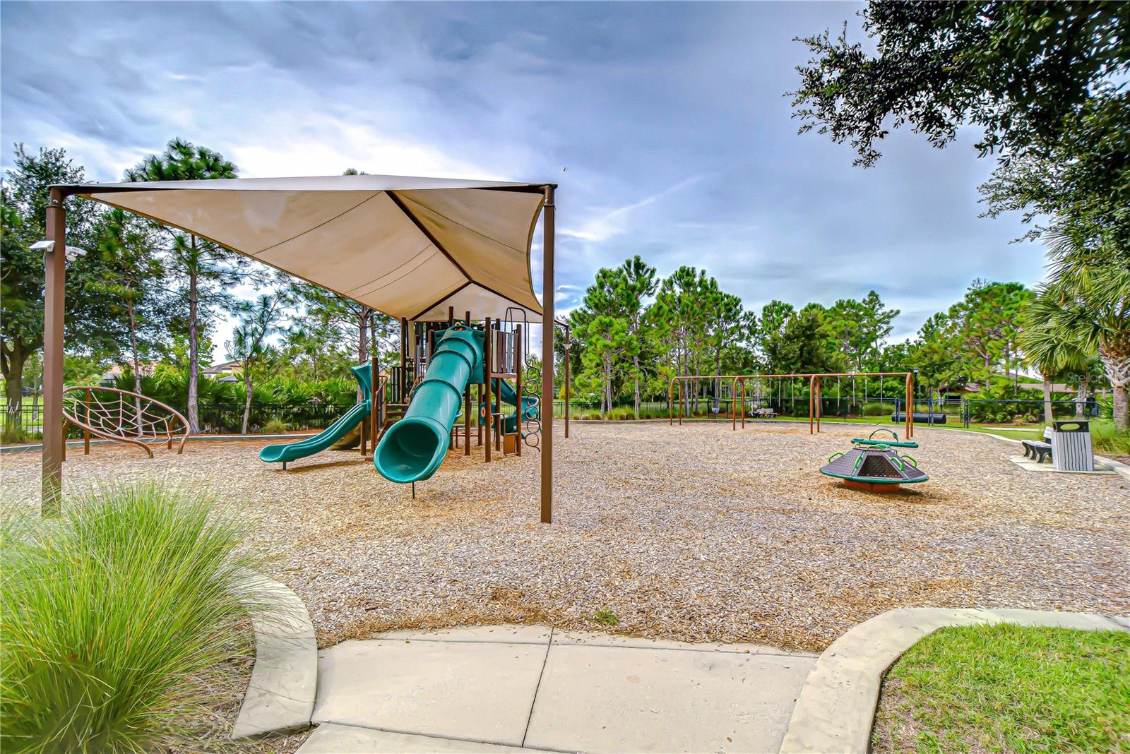 Image 65 of 82 For 13318 Fawn Lily Drive