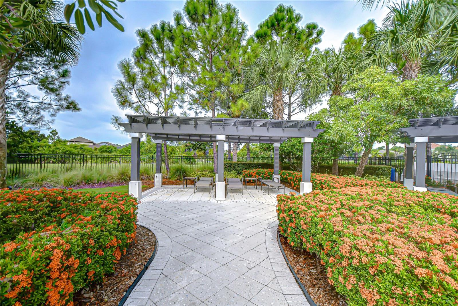 Image 70 of 82 For 13318 Fawn Lily Drive