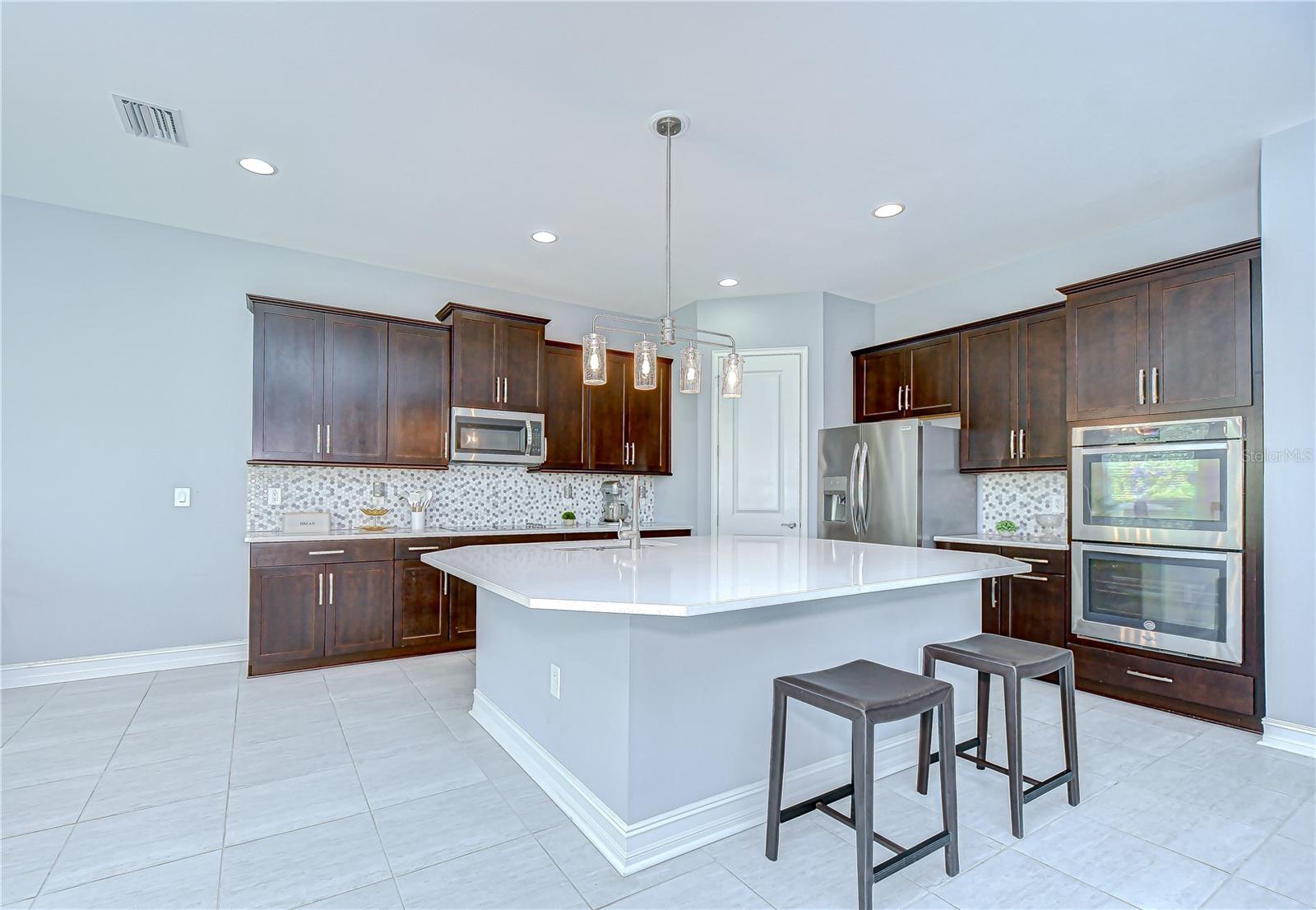Image 8 of 82 For 13318 Fawn Lily Drive