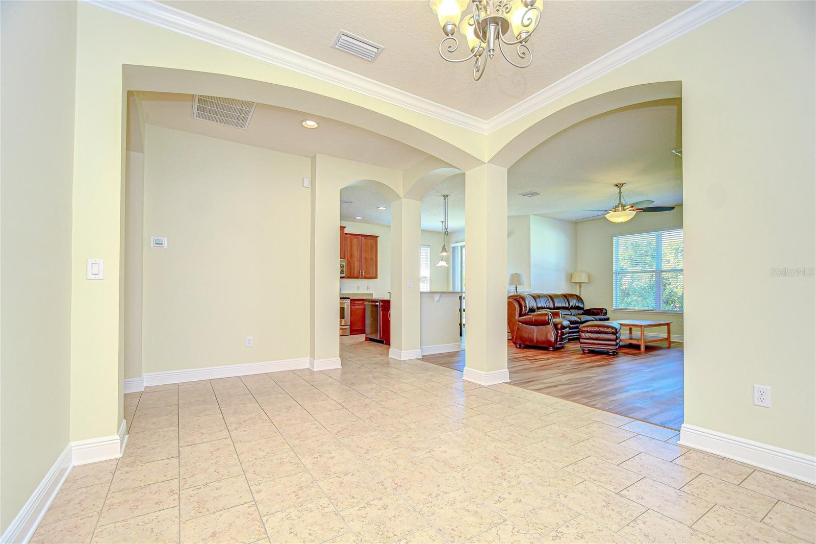 Image 8 of 58 For 2611 Red Fern Drive
