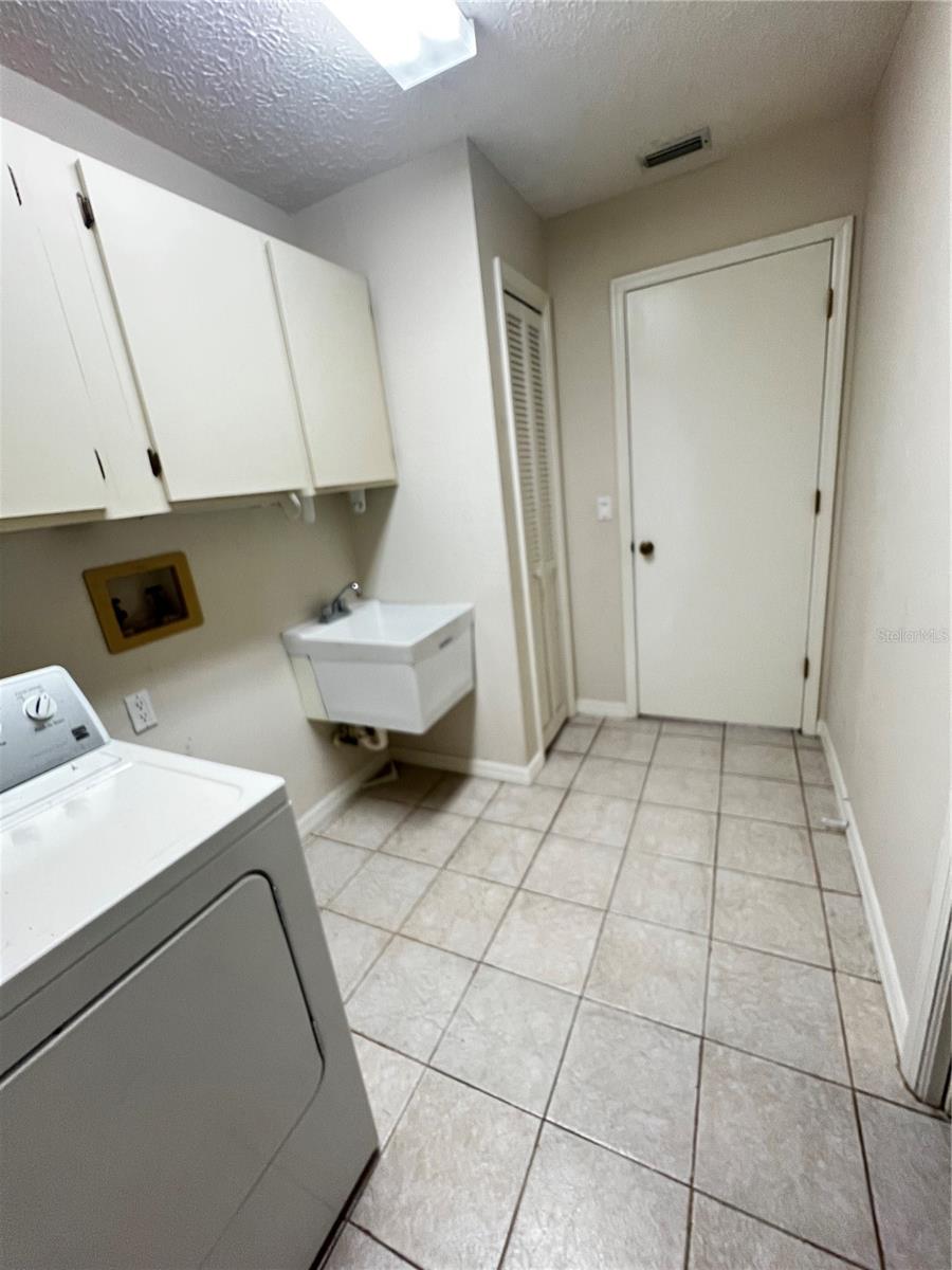 Image 12 of 15 For 8642 Cypress Lakes Boulevard