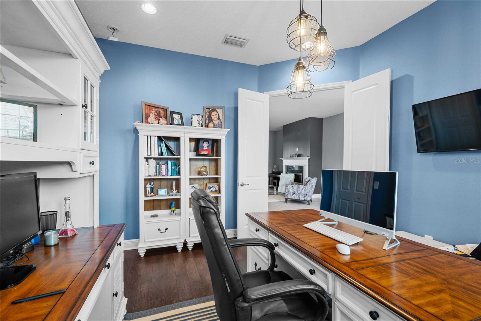 Image 11 of 66 For 2611 Coco Palm Circle