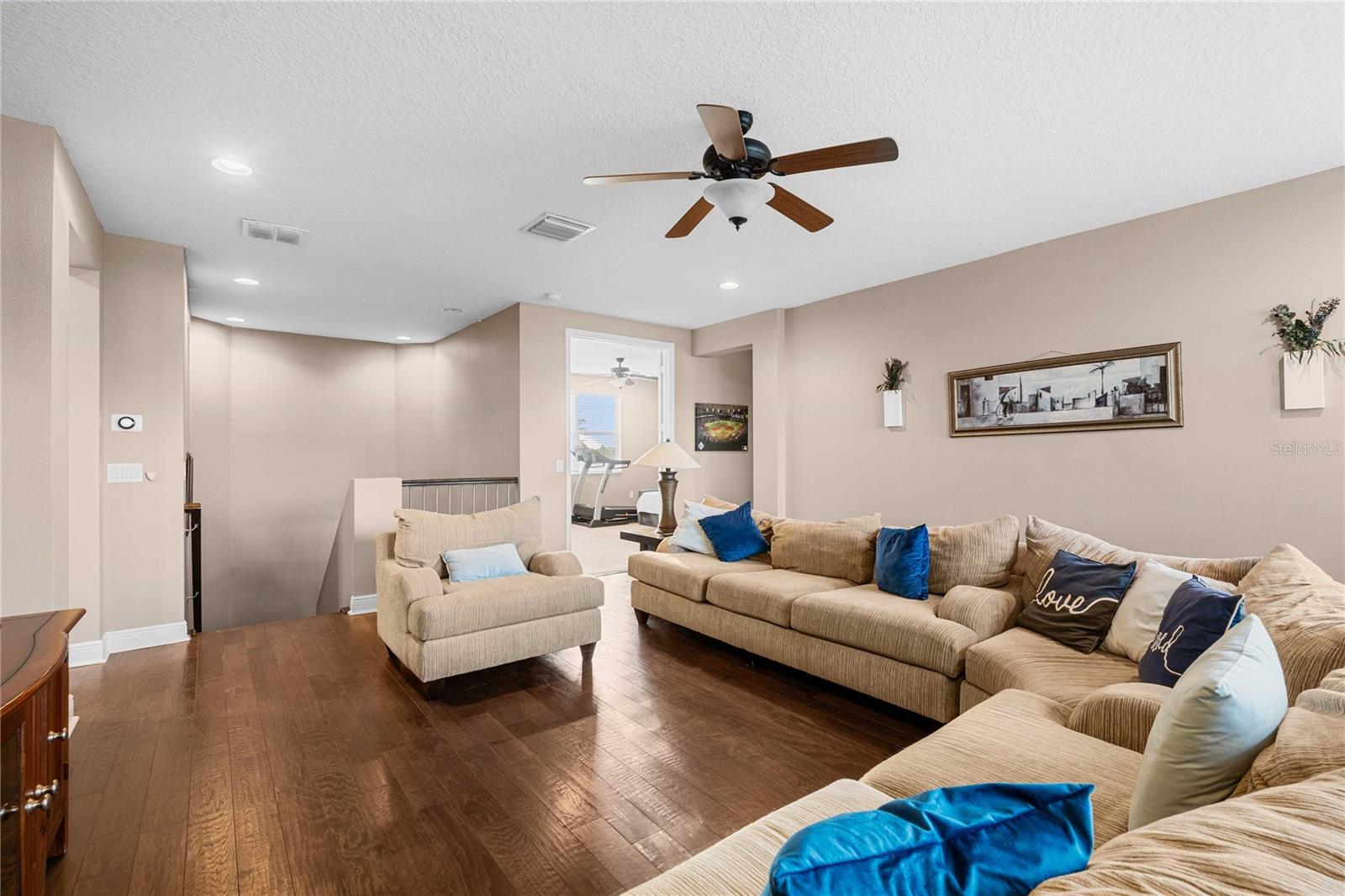 Image 39 of 66 For 2611 Coco Palm Circle