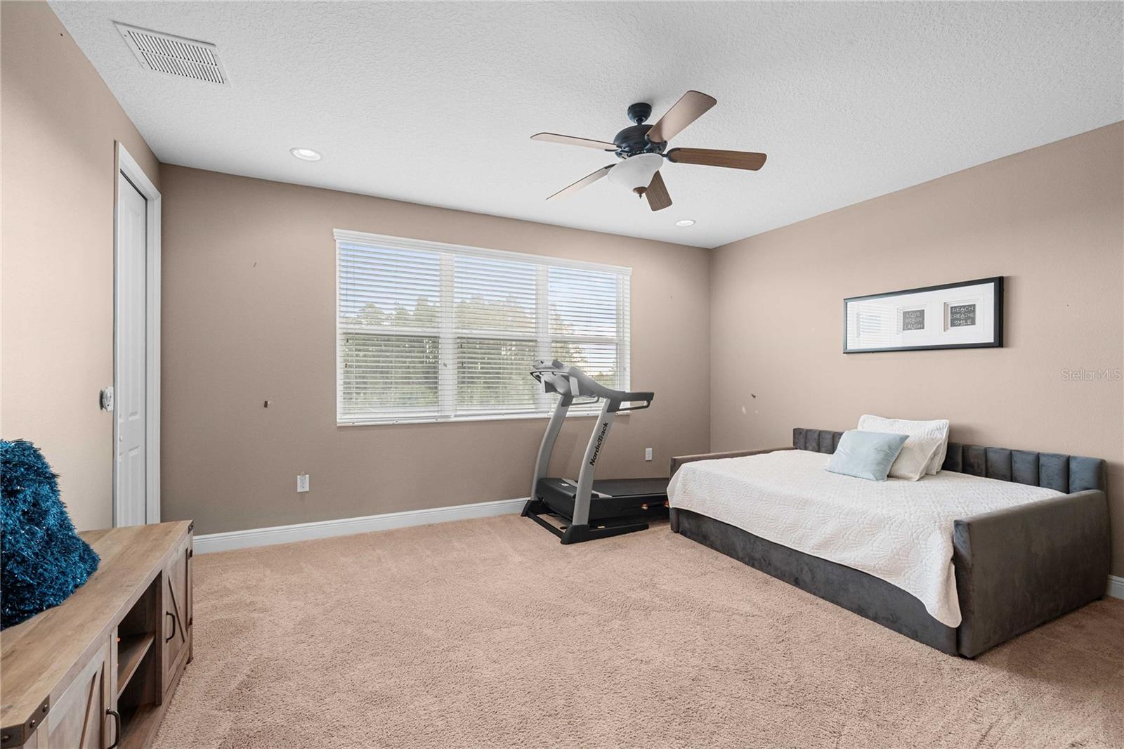 Image 50 of 66 For 2611 Coco Palm Circle