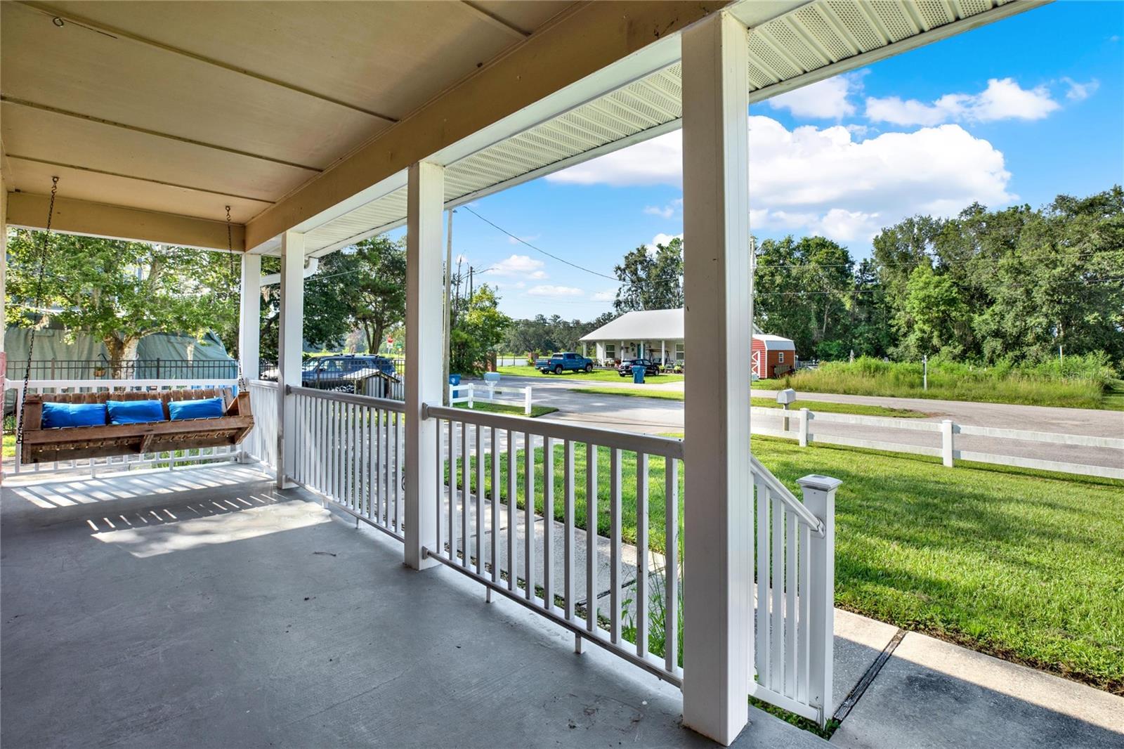 Image 26 of 30 For 18275 Brookhaven Drive