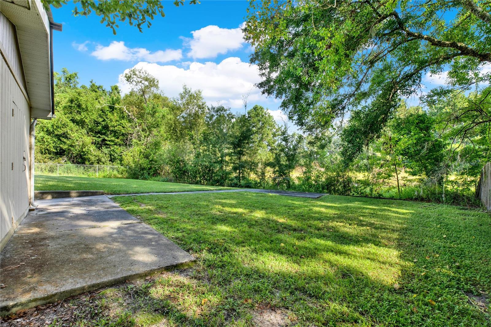 Image 28 of 30 For 18275 Brookhaven Drive