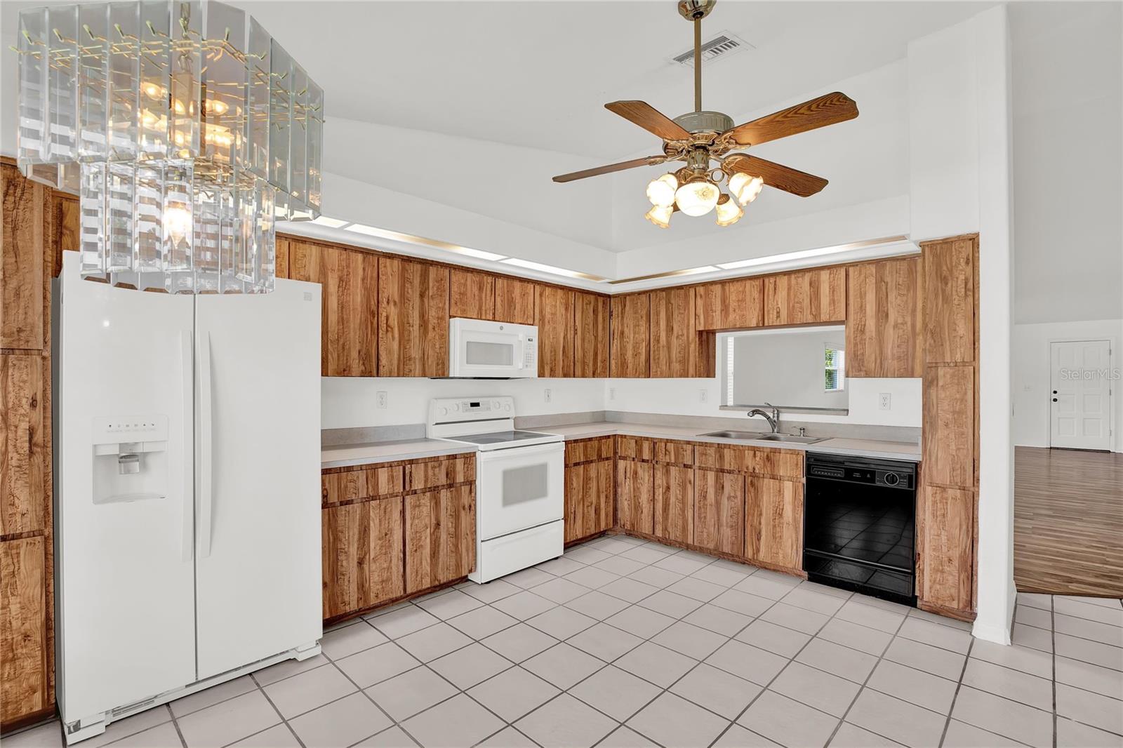 Image 7 of 30 For 18275 Brookhaven Drive